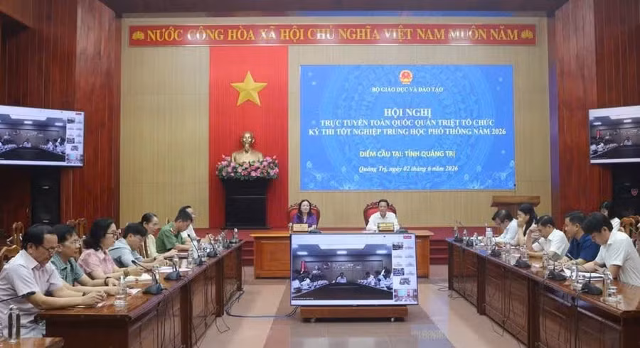 Lãnh đạo tỉnh và ngành Giáo dục tham gia họp trực tuyến về tổ chức Kỳ thi tốt nghiệp THPT.