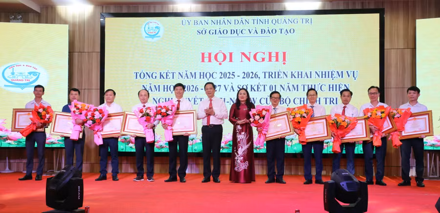 bang-khen-thu-tuong-3.jpg