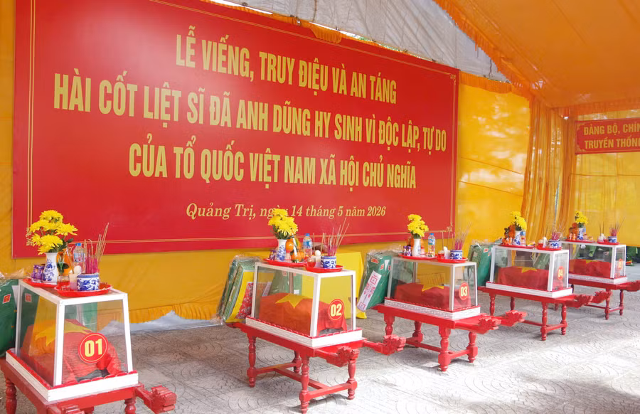 hai-cot-liet-si-2.jpg