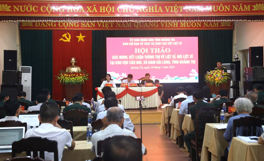 hai-cot-liet-si.jpg