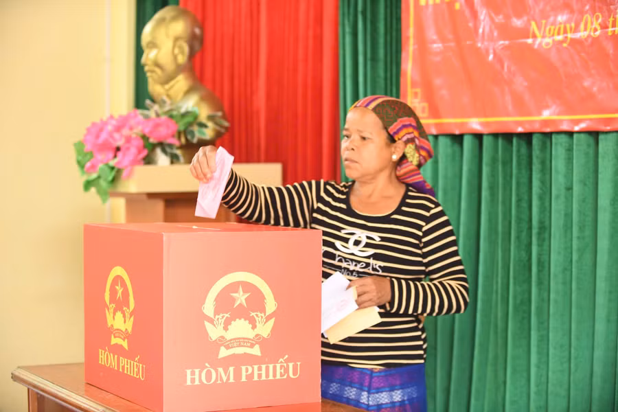 bau-cu-truong-son-3.jpg