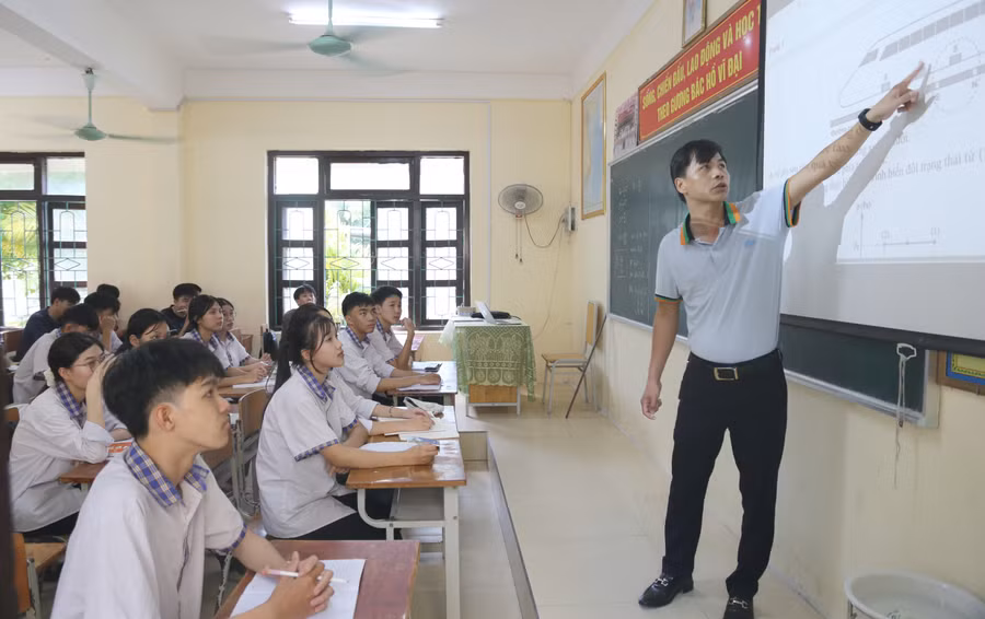 on-tap-luong-the-vinh-1.jpg