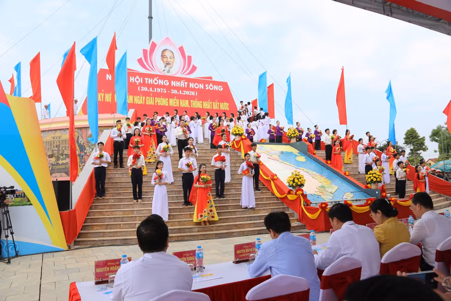 hien-luong-4.jpg
