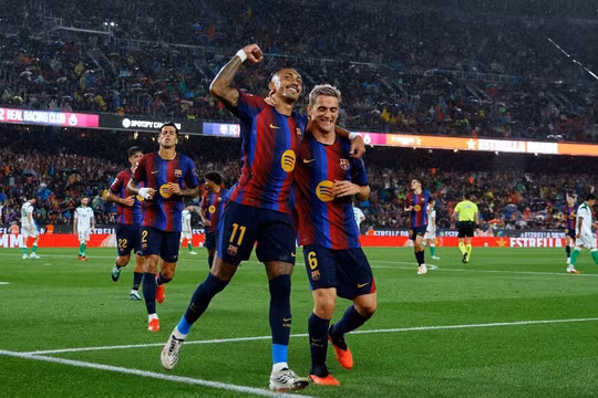 Barca lập kỷ lục chưa từng có trong lịch sử 