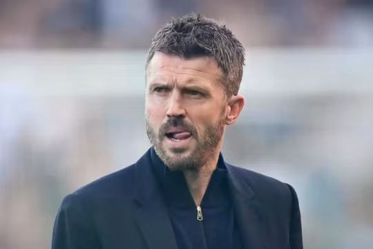 Man Utd đã nhắm được người thay thế HLV Carrick