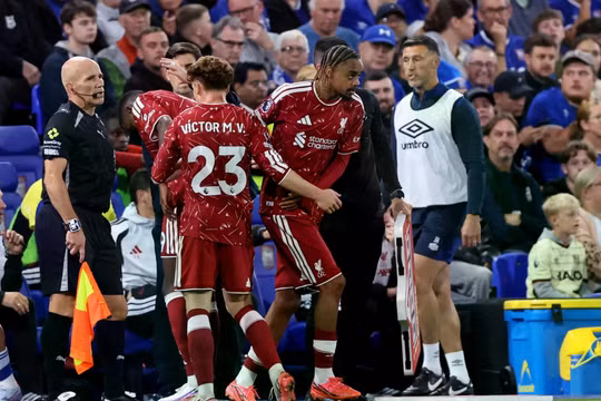 Liverpool thắng trận đầu tiên ở Ngoại hạng Anh mùa giải mới