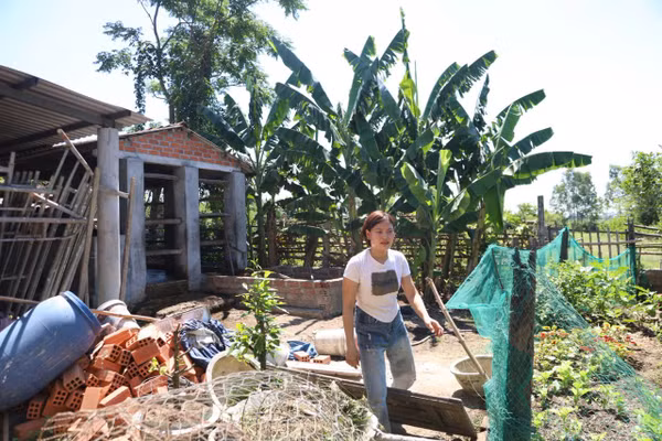 Người dân không đồng tình với cách thức tổ chức phát hỗ trợ thiên tai.