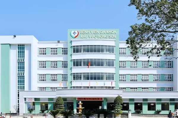Bệnh viện Đa khoa khu vực Bồng Sơn nơi xảy ra vụ việc.