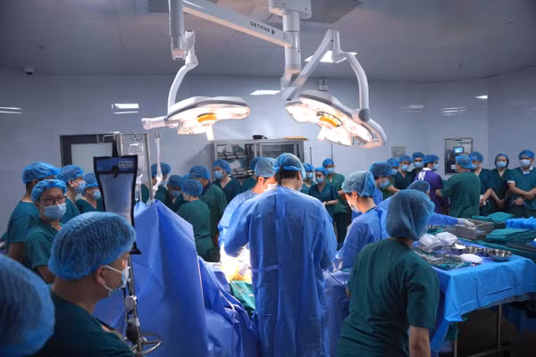 Nữ giáo viên Phạm Thị Anh T. hiến tạng, tiếp nối sự sống trong những cuộc đời khác.