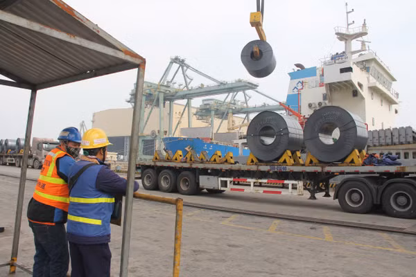 Formosa tuyển dụng 410 lao động với mức lương tới 18 triệu đồng/tháng.