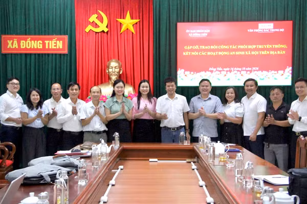 Báo Giáo dục và Thời đại đồng hành xã Đồng Tiến trong công tác truyền thông và an sinh xã hội.