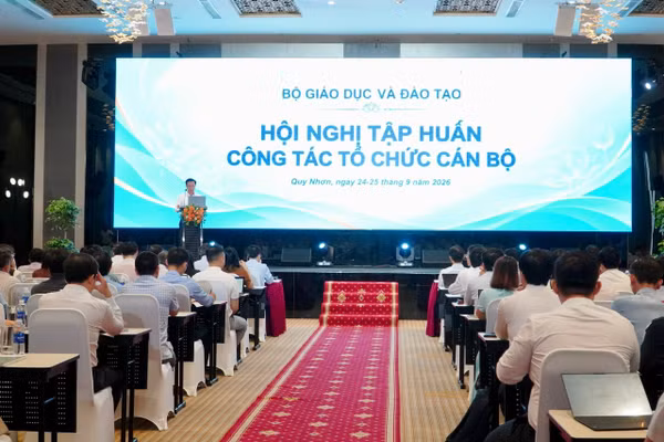 Bộ GD&ĐT tổ chức Hội nghị tập huấn công tác tổ chức cán bộ trong 2 ngày 24-25/9.