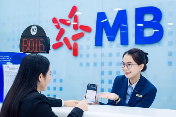 MB triển khai mạnh mẽ và đồng bộ chuyển đổi số phục vụ khách hàng.