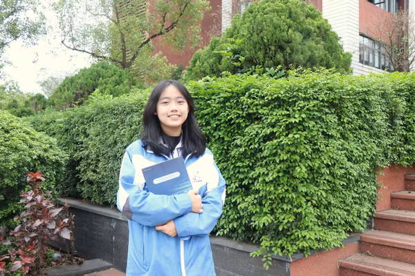 Em Trương Thanh Xuân, lớp 12 Trường THPT Chuyên Bắc Ninh.
