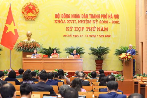 Quang cảnh của kỳ họp.