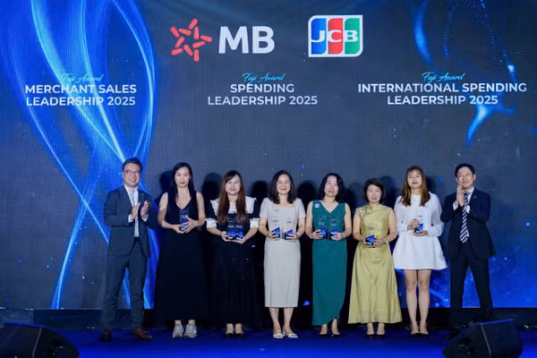 MB nhận 9 giải thưởng danh giá từ JCB