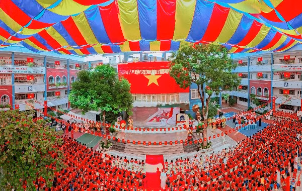 Trường học Thủ đô chuẩn bị cho khai giảng năm học mới (Ảnh TL).
