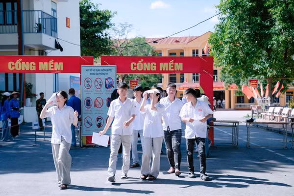 Học sinh Bắc Ninh thi vào lớp 10 (ảnh TL).