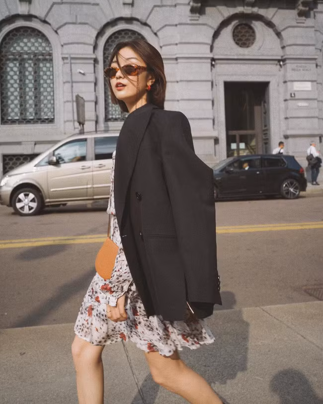 3 chiêu mặc blazer không lo bị già trước tuổi ảnh 8