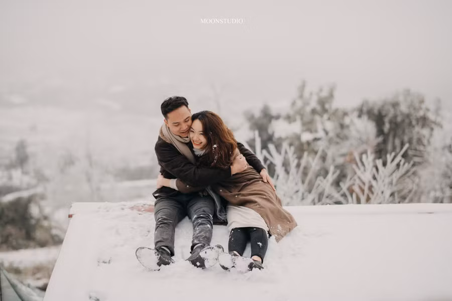 Mê mẩn bộ ảnh cưới trong tuyết ở Y Tý - Lào Cai của cặp đôi may mắn ảnh 12