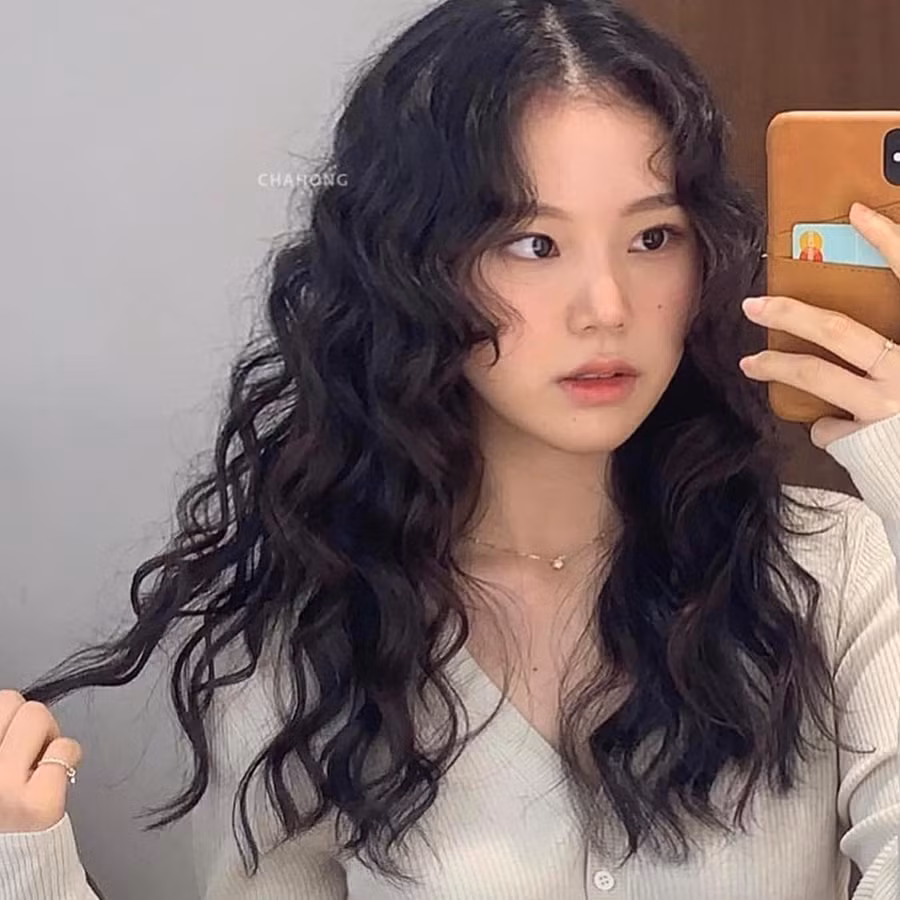 5 trend tóc dài hot nhất xứ Hàn Quốc, đặt ngay lịch cắt để trẻ ra 5 tuổi là ít ảnh 7