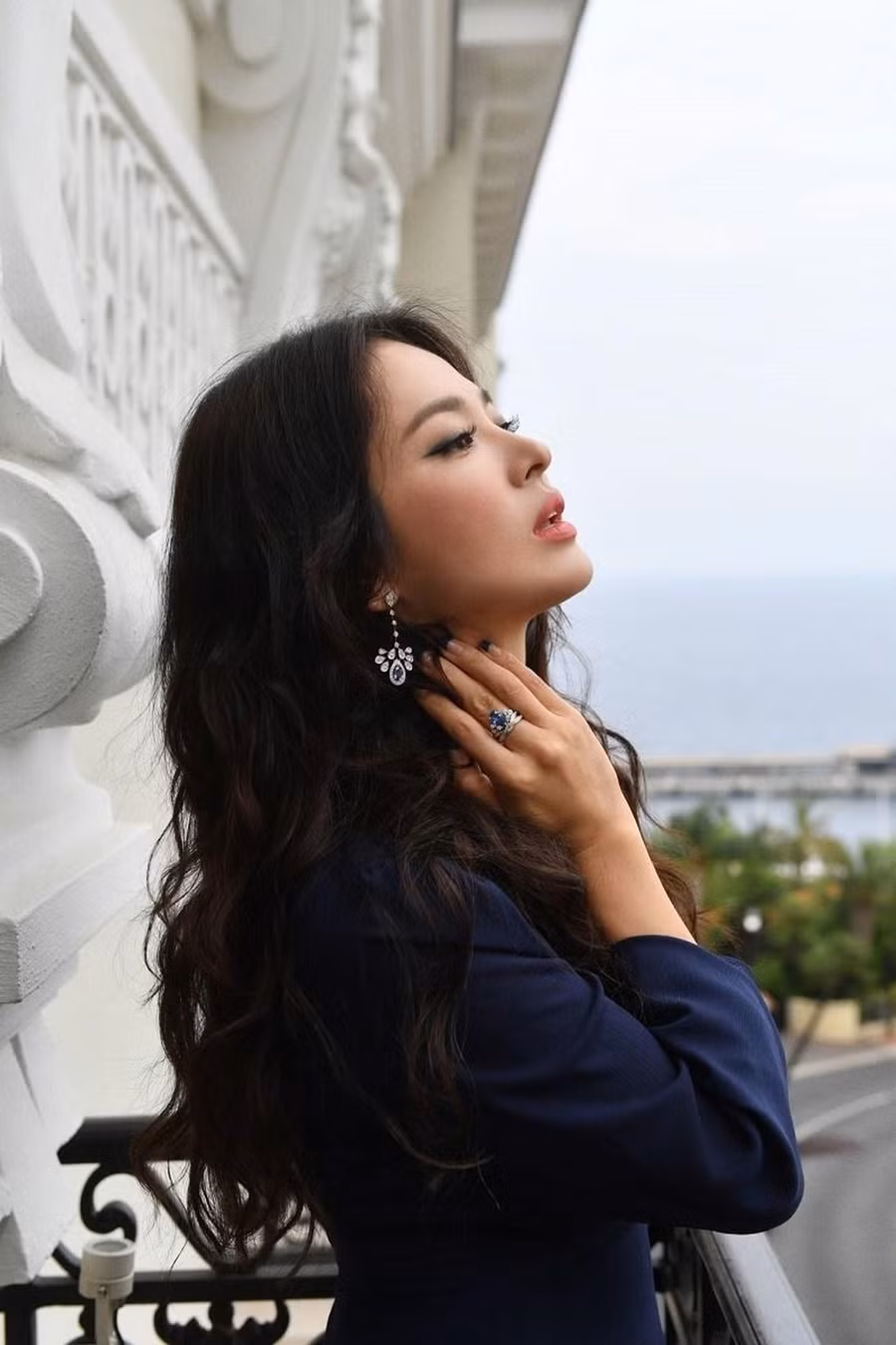 Sự giàu có “khôn ngoan” của Song Hye Kyo: Vừa sở hữu tài sản khổng lồ lại chi tiêu cực kỳ thông minh ảnh 1