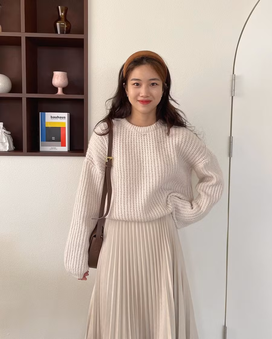 Chị em phối đồ quanh 5 gam màu này, set nào set nấy đều "tây" và sang ảnh 16
