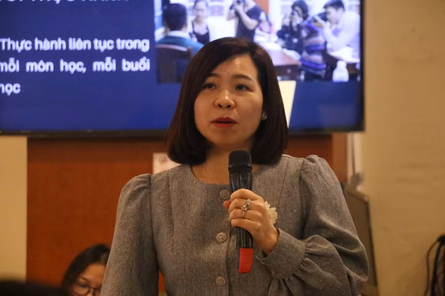 PGS. TS Nguyễn Thị Trường Giang phát biểu tại diễn đàn.