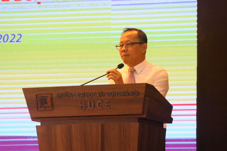 Ngài Chay Navuth, Đại sứ Đặc mệnh toàn quyền Vương quốc Campuchia tại Việt Nam.