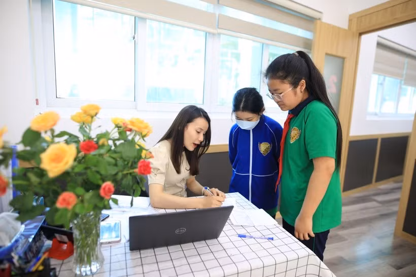 Bộ GD&amp;thí điểm mô hình cung cấp dịch vụ công tác xã hội và tư vấn tâm lý trường học.