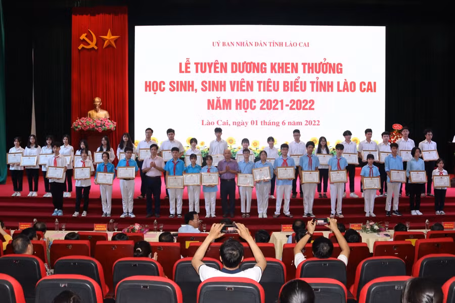 tuyenduong1
