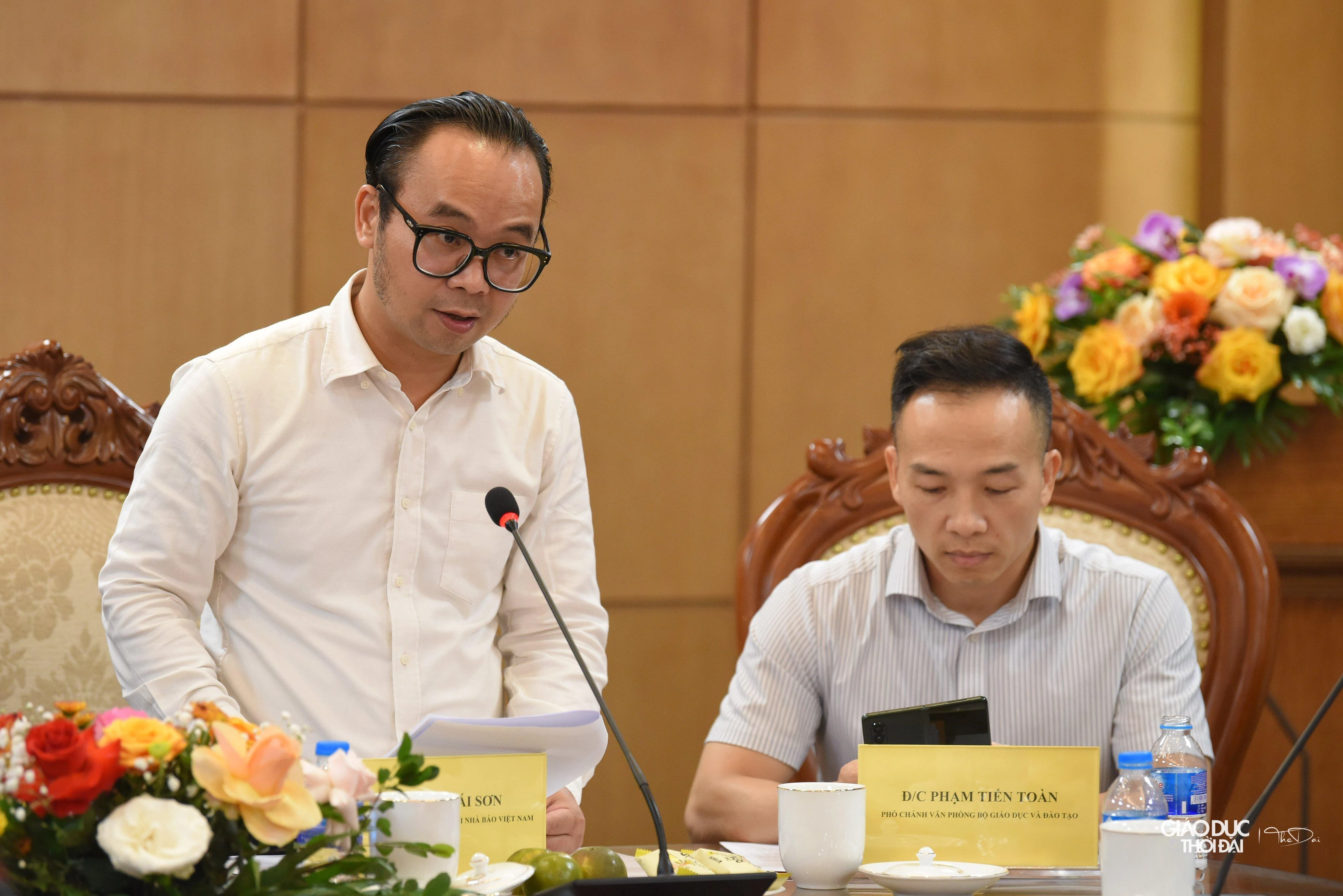 Ông Trần Thái Sơn, Phó Trưởng ban Nghiệp vụ Hội Nhà báo Việt Nam, phát biểu. Ông Trần Thái Sơn, Phó Trưởng ban Nghiệp vụ Hội Nhà báo Việt Nam, phát biểu.