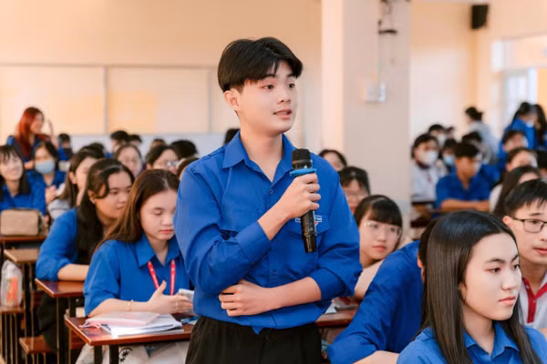 Sinh viên tốt nghiệp xuất sắc được hỗ trợ 150 triệu đồng nếu đáp ứng các điều kiện theo chính sách thu hút người có tài năng của tỉnh Cà Mau.