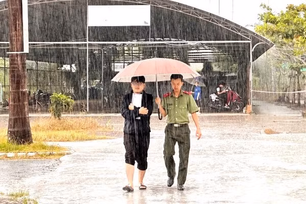 Cà Mau xây dựng phương án hỗ trợ thí sinh trong điều kiện thời tiết xấu.