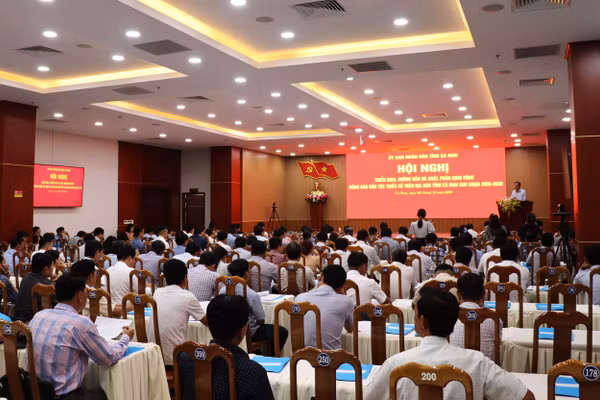 Hội nghị triển khai, hướng dẫn rà soát, phân định vùng đồng bào DTTS ở Cà Mau.