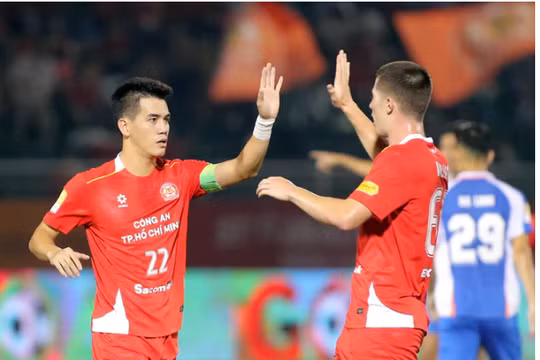 Tiến Linh dần lấy lại phong độ ở V-League.