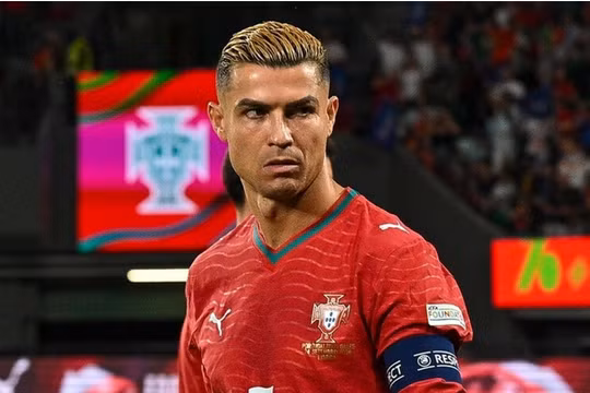 'Cristiano Ronaldo vẫn là trụ cột đội tuyển Bồ Đào Nha'