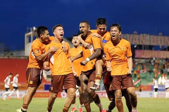 Lịch thi đấu vòng 6 V-League 2026/27: Kịch tính cuộc đua ngôi đầu