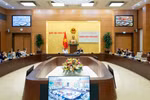 Các thành viên Ủy ban tham dự biểu quyết thông qua 6 văn bản thuộc thẩm quyền, trách nhiệm của Ủy ban dự thảo sửa đổi Hiến pháp.