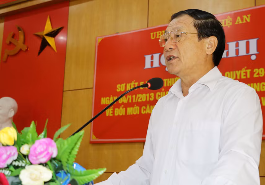 Ông Lê Minh Thông - Phó Chủ tịch UBND tỉnh Nghệ An phát biểu chỉ đạo tại hội nghị