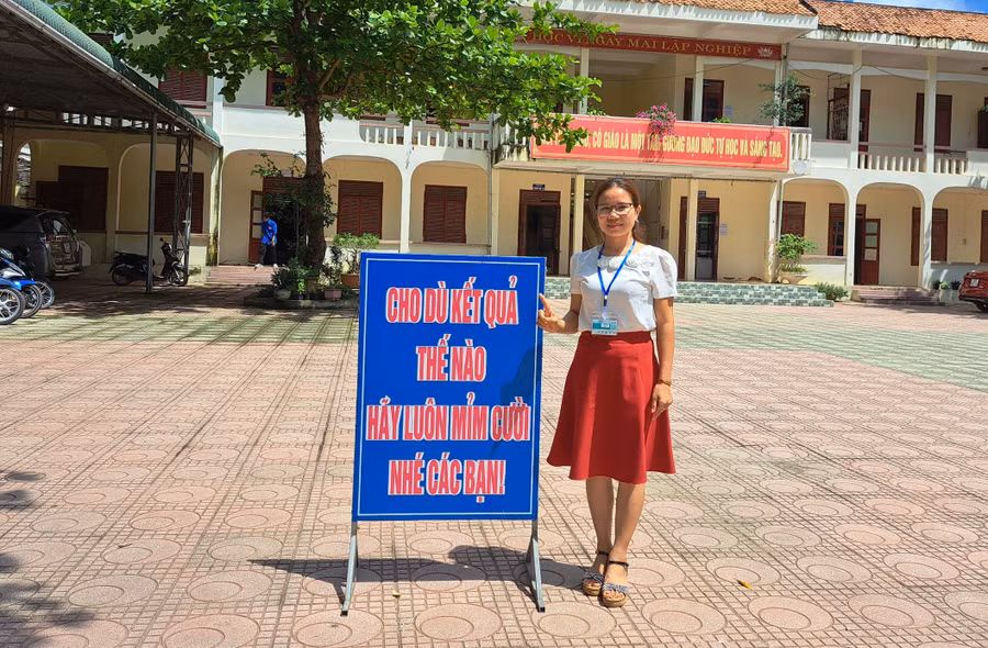 Cô giáo Hà Thị Khuyên. Ảnh: NVCC.