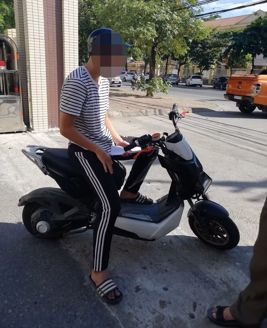 Thí sinh Phạm C.C bị lỡ kỳ thi THPT quốc gia 2019 do đến muộn môn Ngữ văn
