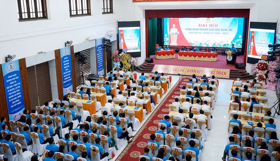 Đại hội Công đoàn ngành Giáo dục Nghệ An lần thứ XX, nhiệm kỳ 2023-2028. Ảnh: Hồ Lài.