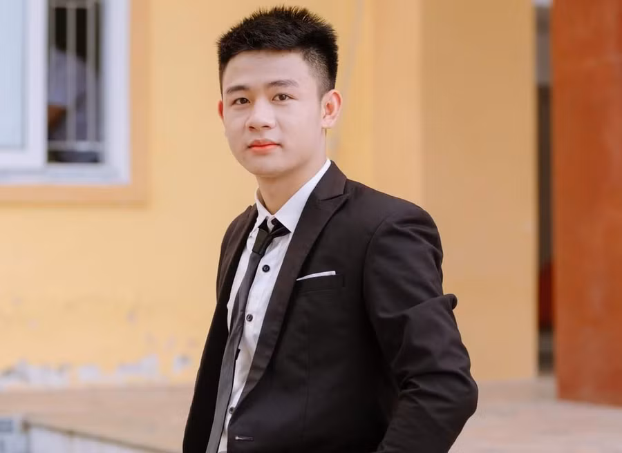 Nam sinh đến từ trường huyện đạt 29,8 điểm khối A - cao nhất tỉnh Nghệ An.