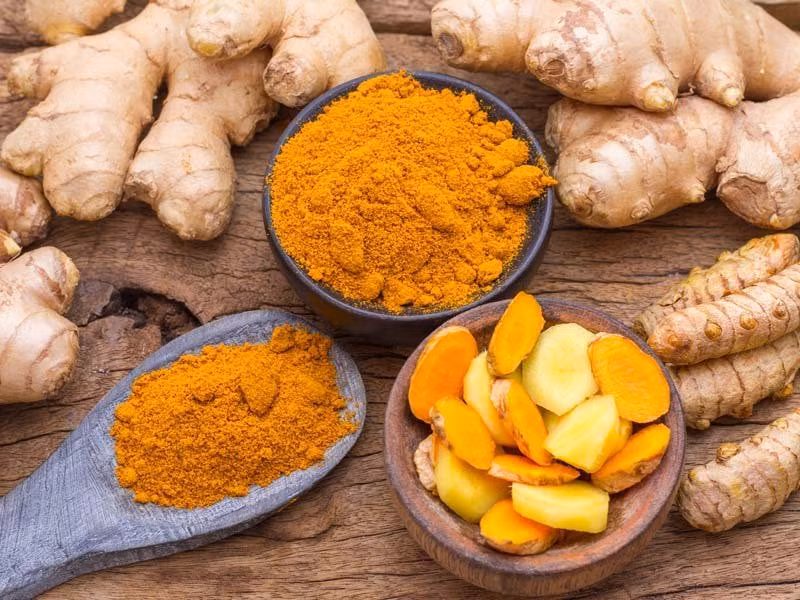 Loại gia vị có màu vàng đậm này là thành phần chính trong bột cà ri và có một số lợi ích cho não bộ. Loại gia vị có màu vàng đậm này là thành phần chính trong bột cà ri và có một số lợi ích cho não bộ.