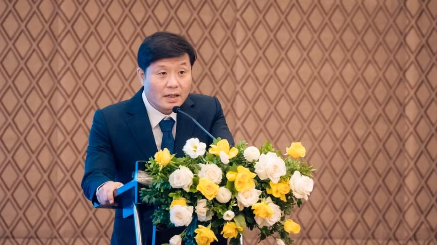 GS Vũ Hà Văn (Giám đốc Khoa học Quỹ VinIF - Tập đoàn Vingroup) khẳng định, phần thưởng lớn nhất cho VinIF trong 5 năm qua là sự tin tưởng từ các nhà khoa học, sinh viên, học viên, nghiên cứu sinh, các nhà nghiên cứu.