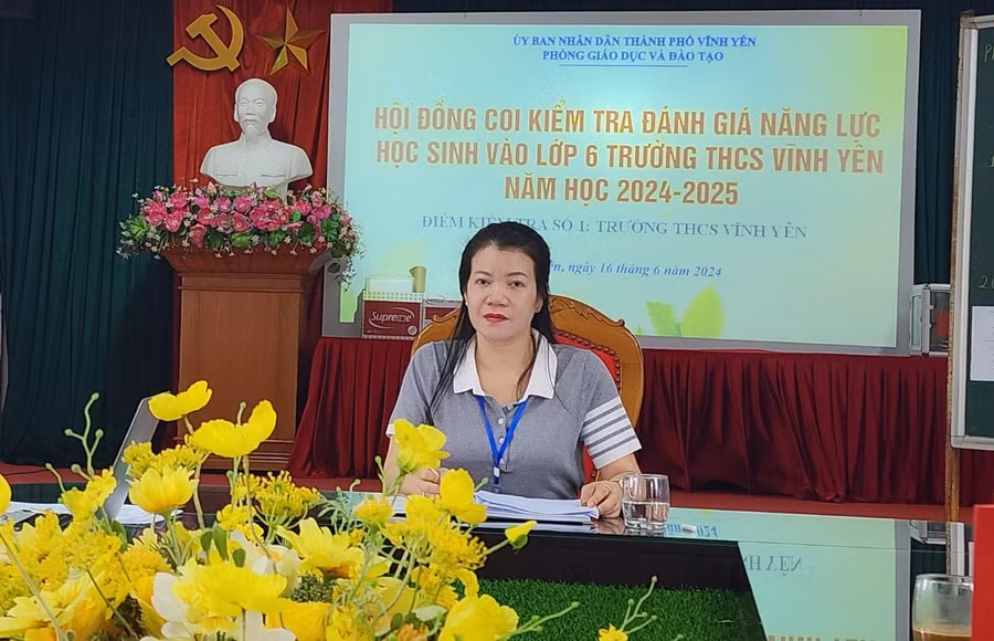 Bà Trần Thị Minh Tâm, Phó Phòng GD&amp;ĐT Vĩnh Yên - Chủ tịch Hội đồng coi kiểm tra đánh giá năng lực học sinh trả lời Báo GD&amp;TĐ.