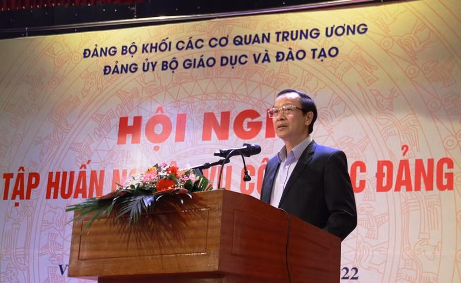Thứ trưởng Phạm Ngọc Thưởng phát biểu khai mạc hội nghị.