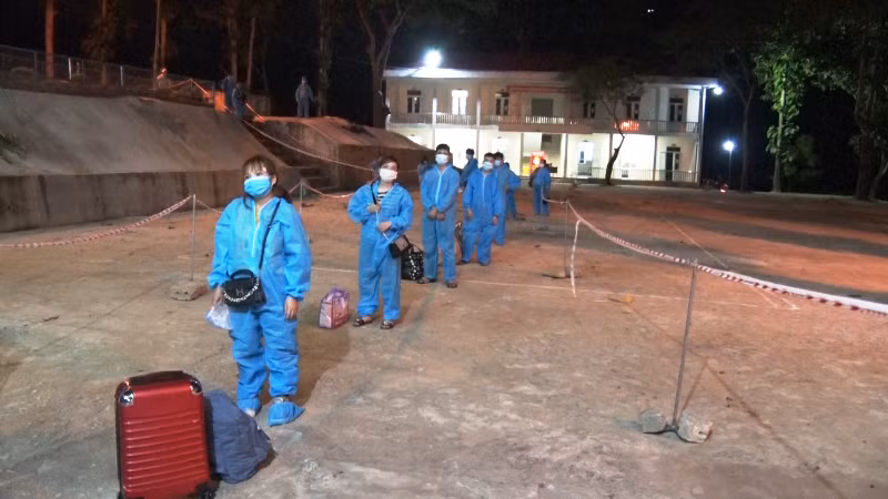 Công dân trở về từ cách tỉnh phía nam sẽ được cách ly y tế tại địa phương 