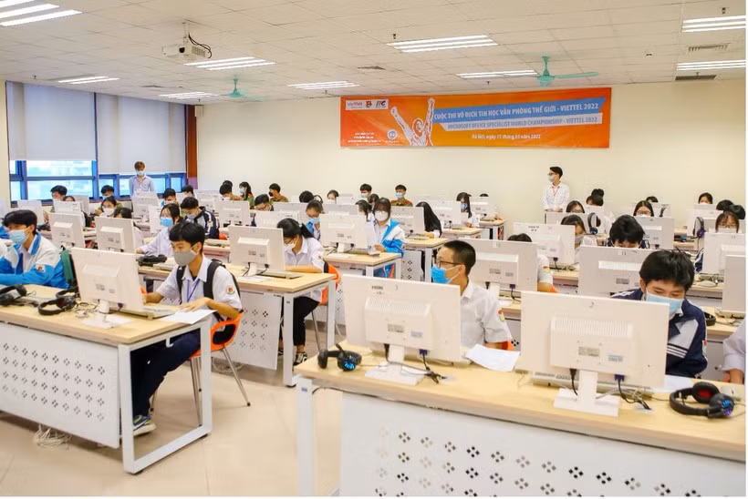 Trang bị kỹ năng số cho lực lượng lao động tương lai, mở ra tiềm năng của nền kinh tế số Việt Nam Trang bị kỹ năng số cho lực lượng lao động tương lai, mở ra tiềm năng của nền kinh tế số Việt Nam